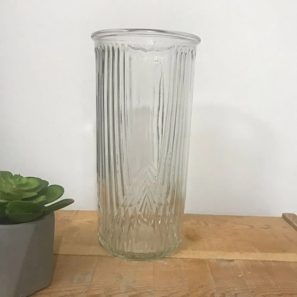 Vintage Hoosier Clear Glass Ribbed Vase 4080-A 31‎